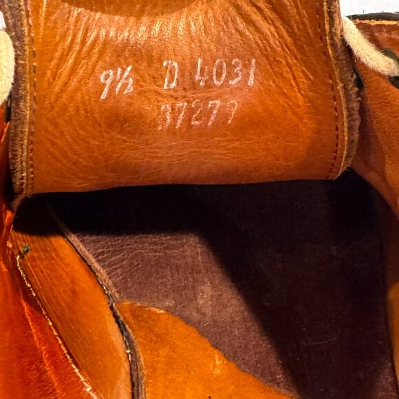 Allen Edmonds 9.5-D Oak Street Tan Cap Toe Oxford Chromexcel Leather - Picture 6 of 6